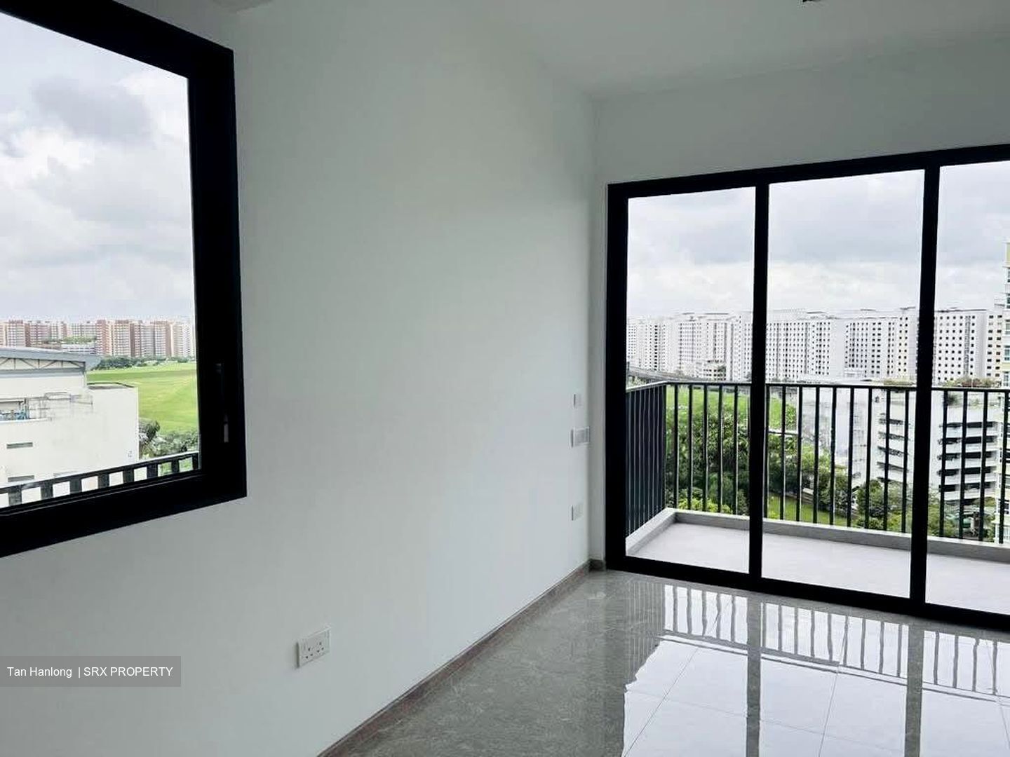 Sengkang Grand Residences (D19), Apartment #562175301